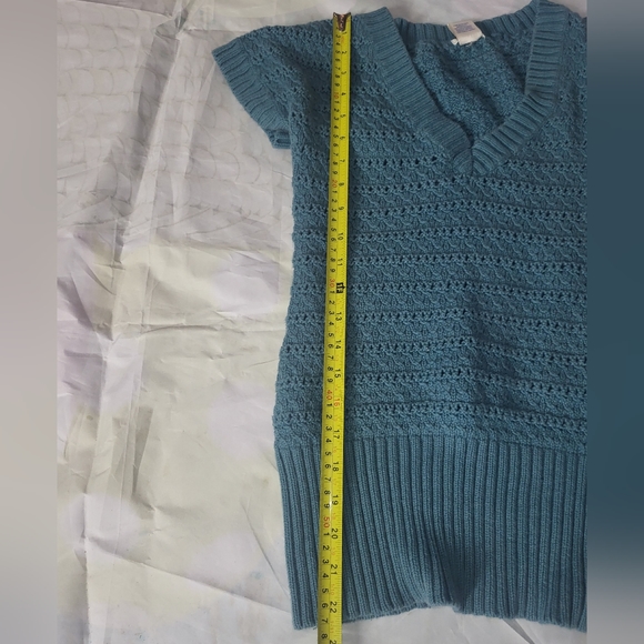 Maurices Knit Top Size Medium - Picture 10 of 13